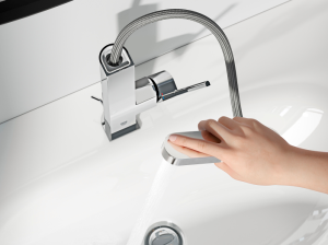 Смеситель однорычажный для раковины Grohe Plus (L-Size)